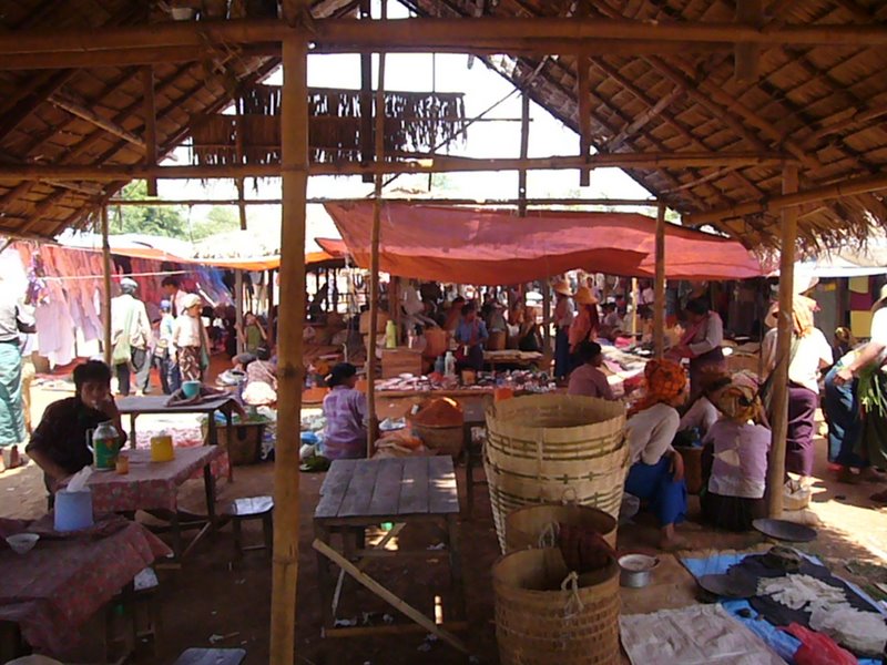 Travel - Myanmar - Inle Lake - Second Boat Trip - The Market